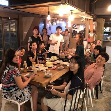 Ximen Wow Hostel Taipei Eksteriør billede