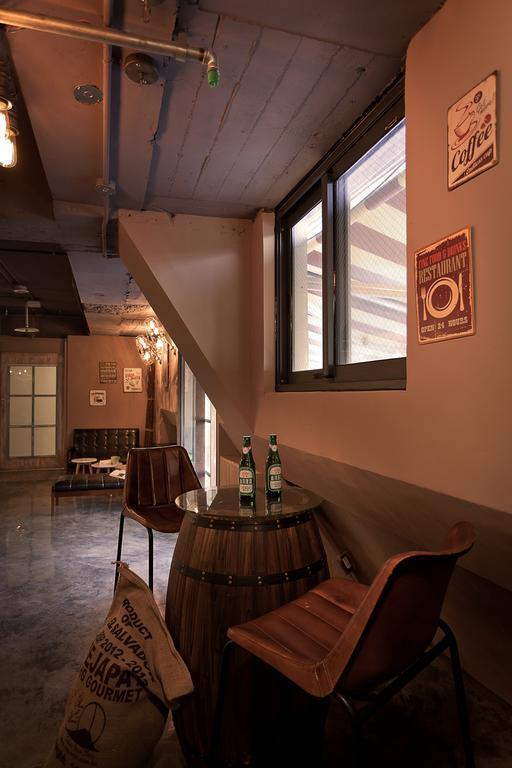 Ximen Wow Hostel Taipei Eksteriør billede