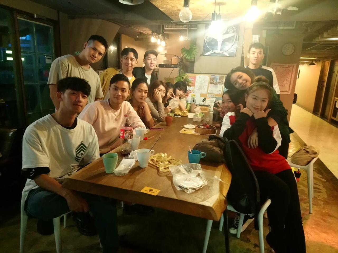Ximen Wow Hostel Taipei Eksteriør billede
